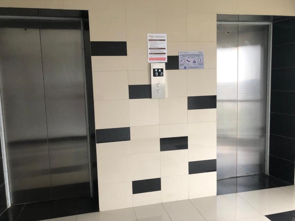 Apartment Grand Sentraland Karawang Manage By Laguna Room Eksteriør bilde